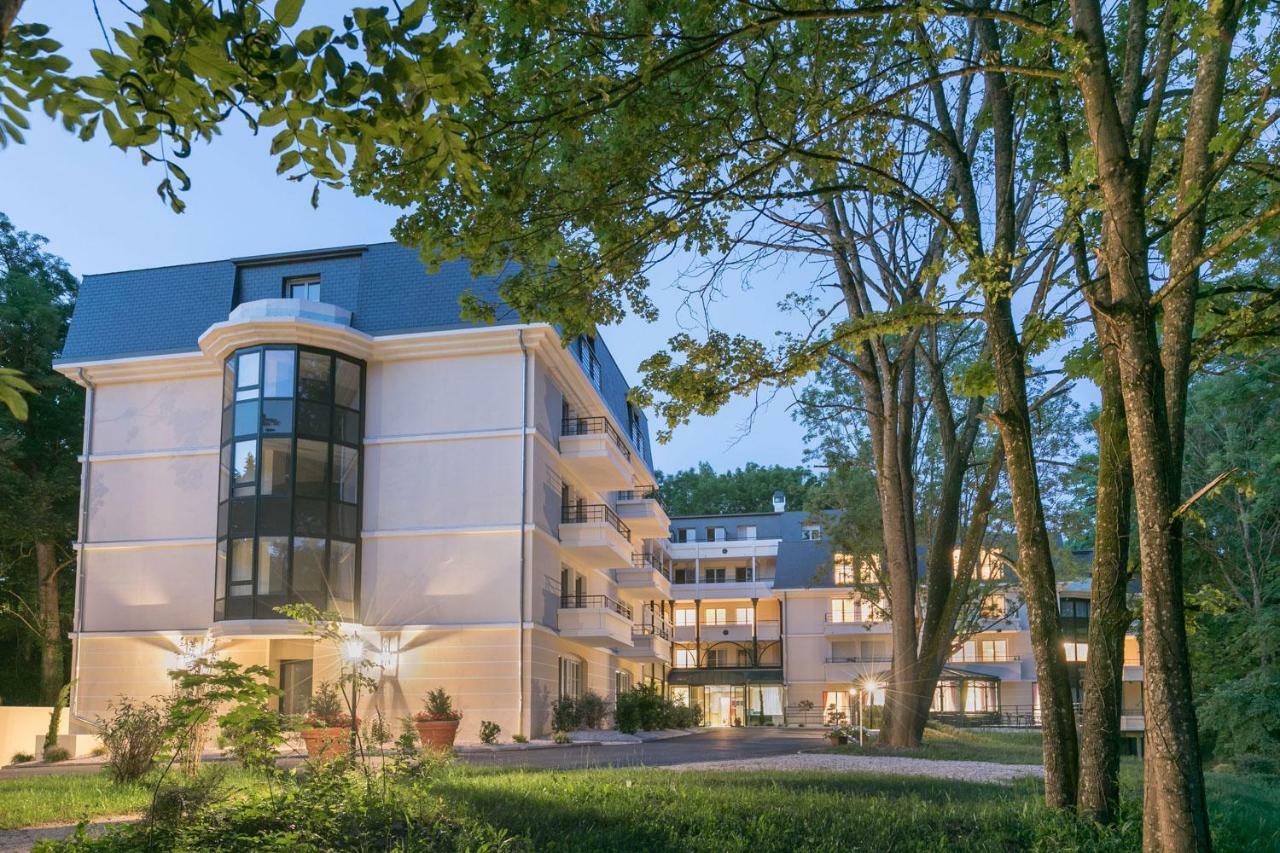 Medicis Home Dijon Les Petites Roches Exteriér fotografie